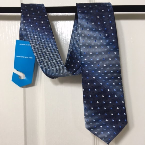 Hand Made, 100% Thai silk, Navy Blue with Pocka dot design, Men’s Tie - Picture 2 of 11